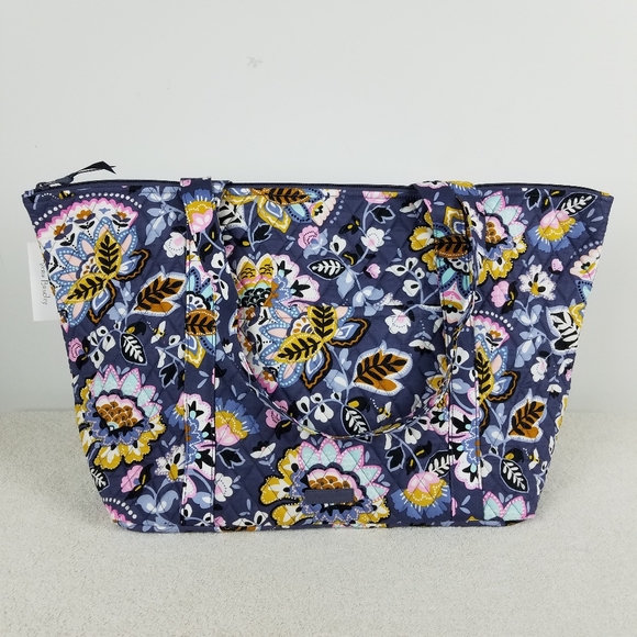 vera bradley carry on travel tote